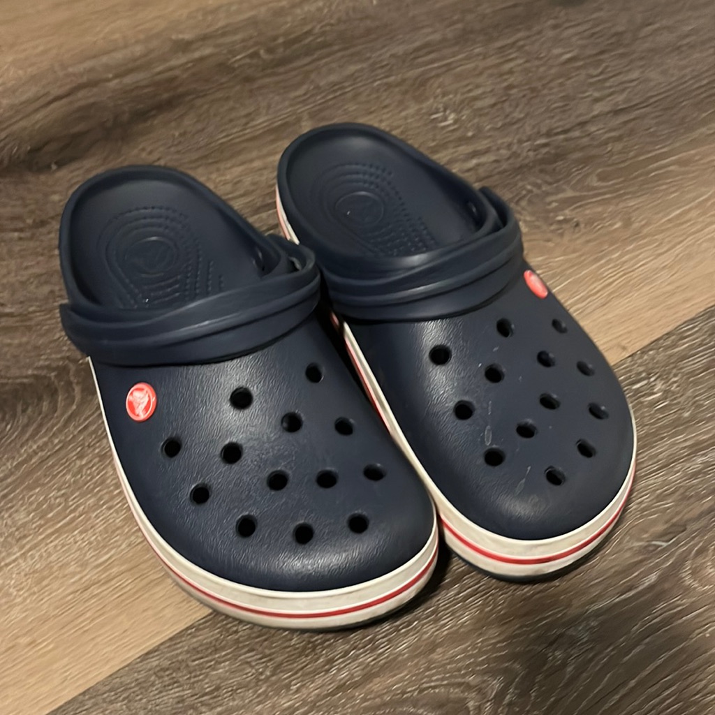 Crocs